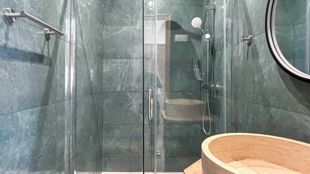 Photo of Bathroom in Le Pre-Saint-Gervais