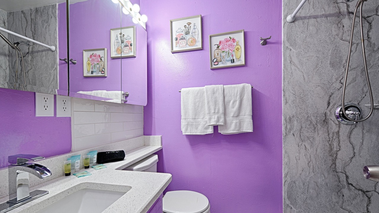 Photo of Bathroom in Crowley