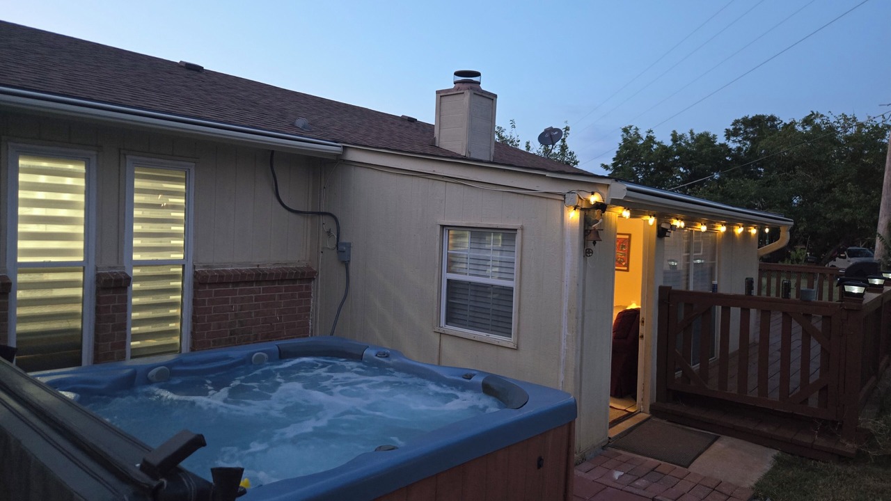 Photo of Outdoor in Crowley