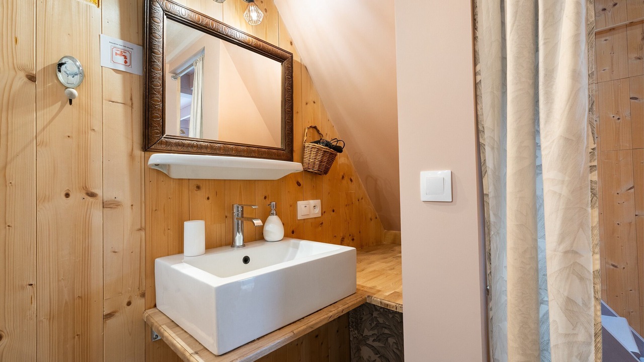 Photo of Bathroom in Pleudihen-sur-Rance