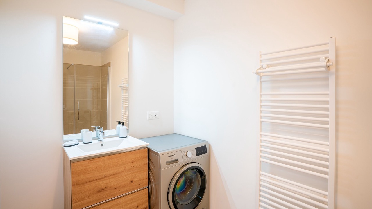 Photo of Bathroom in Courseulles-sur-Mer