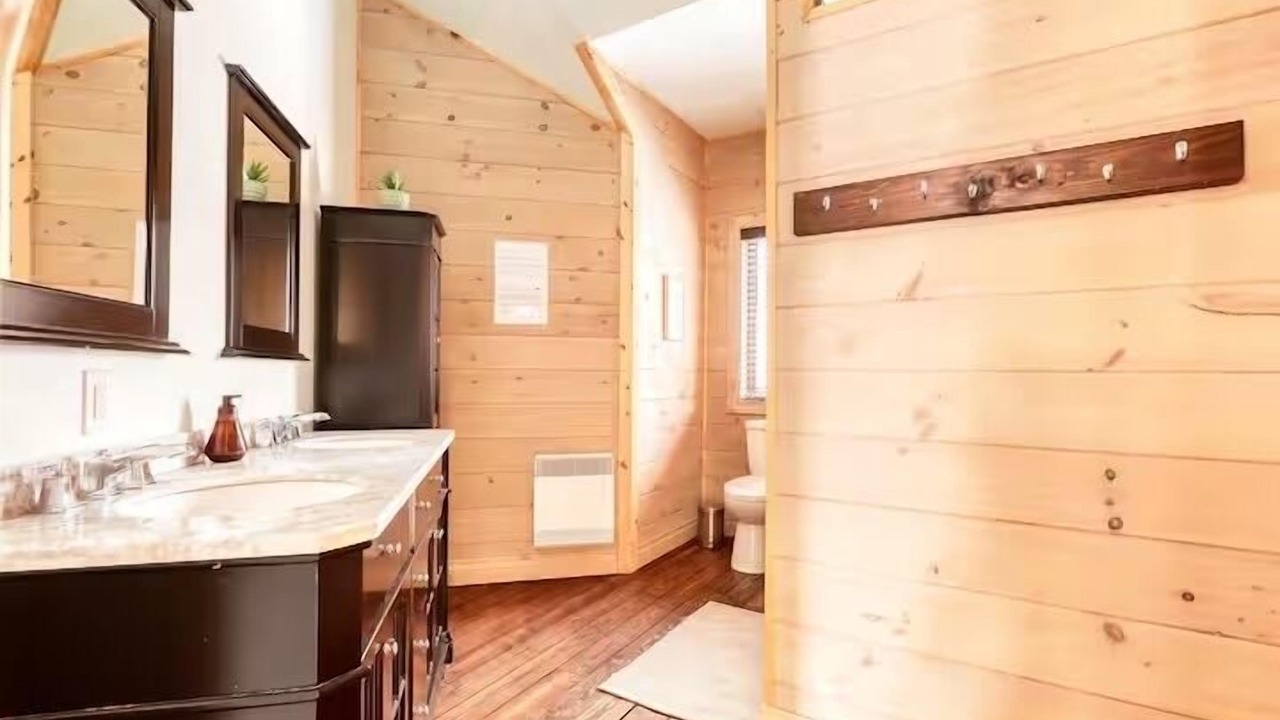 Photo of Bathroom in Sainte-Beatrix