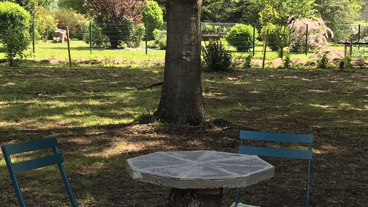 Photo of Outdoor in Salechan