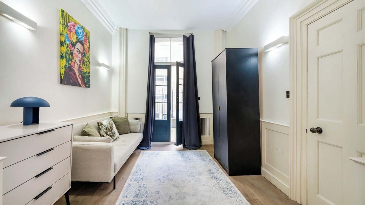 Photo of Livingroom in Bishopsgate