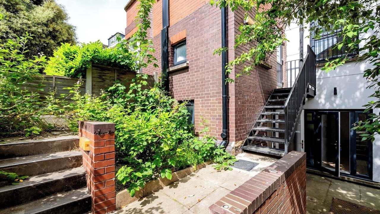 Photo of Outdoor in Tufnell Park