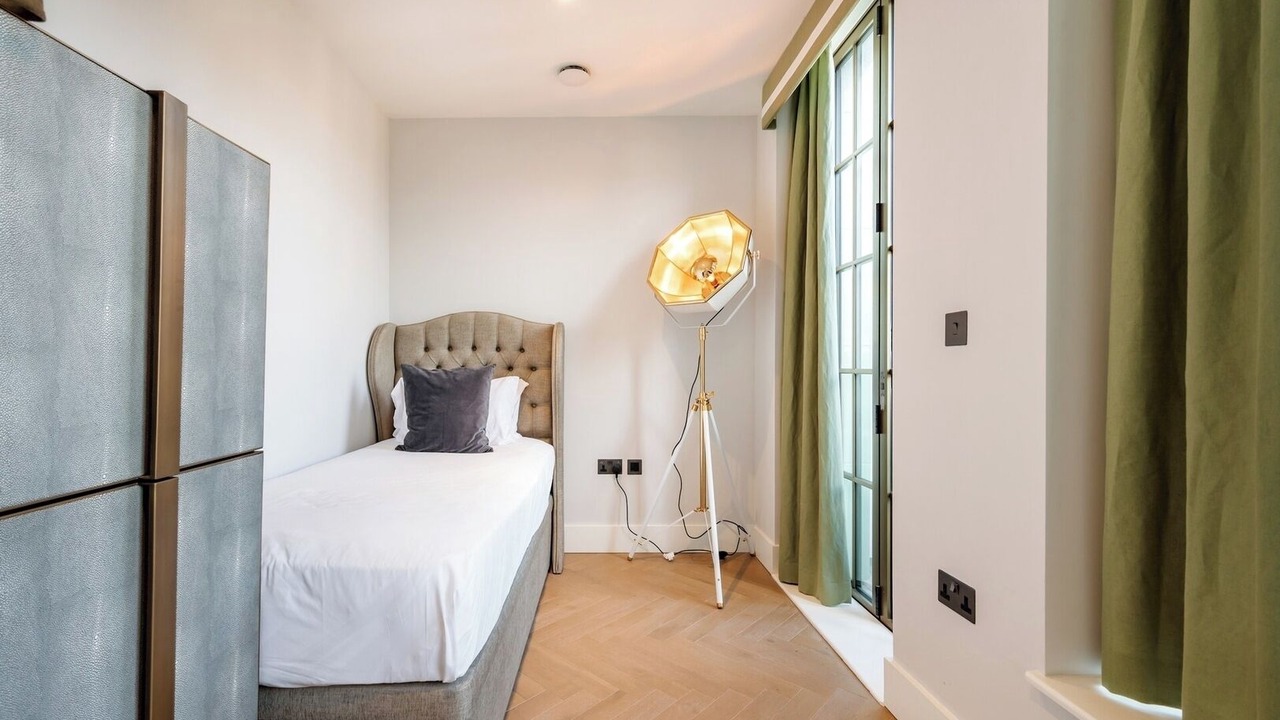 Photo of Bedroom in Spitalfields