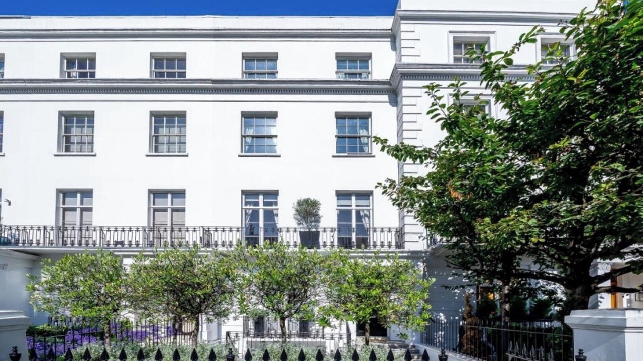 Photo of Outdoor in Brompton & Hans Town