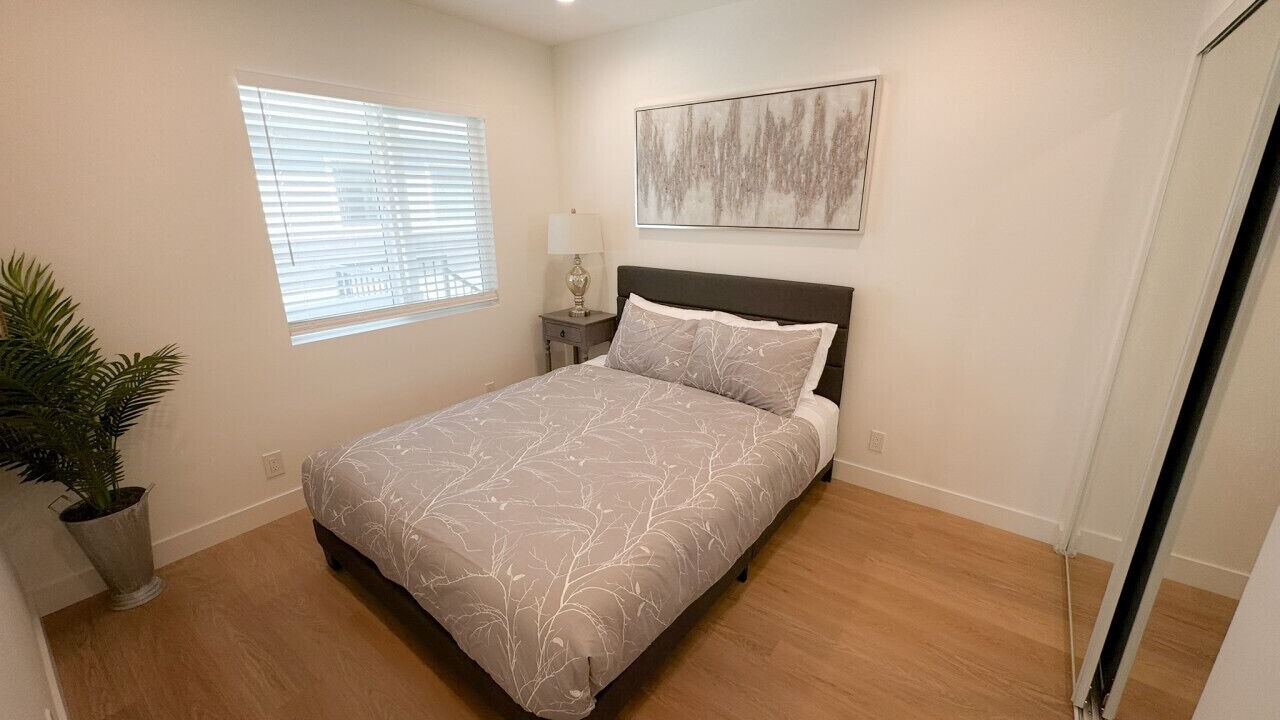 Photo of Bedroom in Burbank