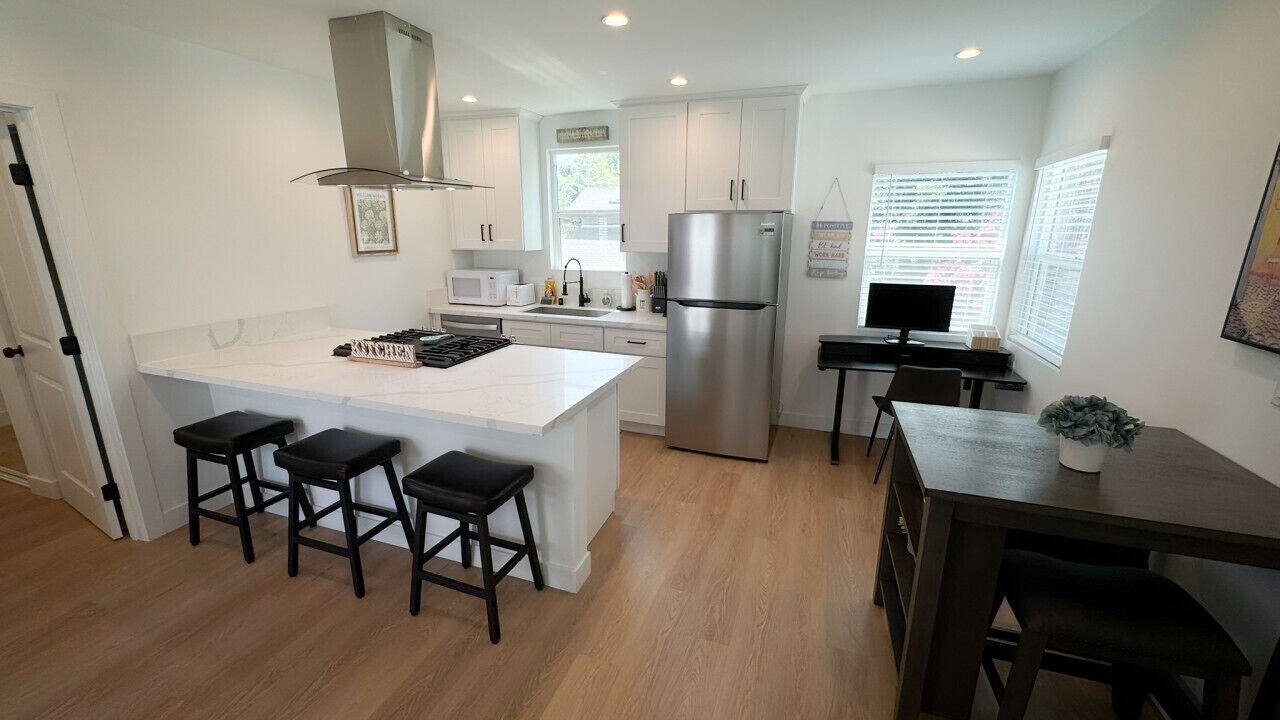 Photo of Kitchen in Burbank