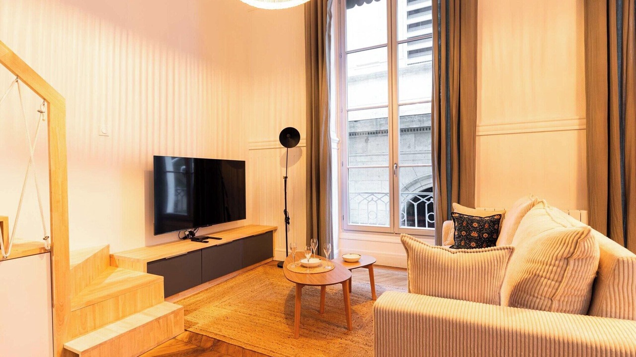 Photo of Others in Terreaux - Bat d'argent