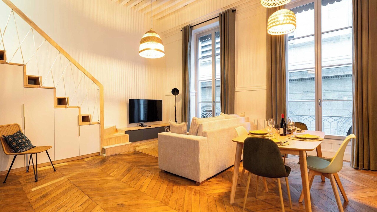 Photo of Others in Terreaux - Bat d'argent