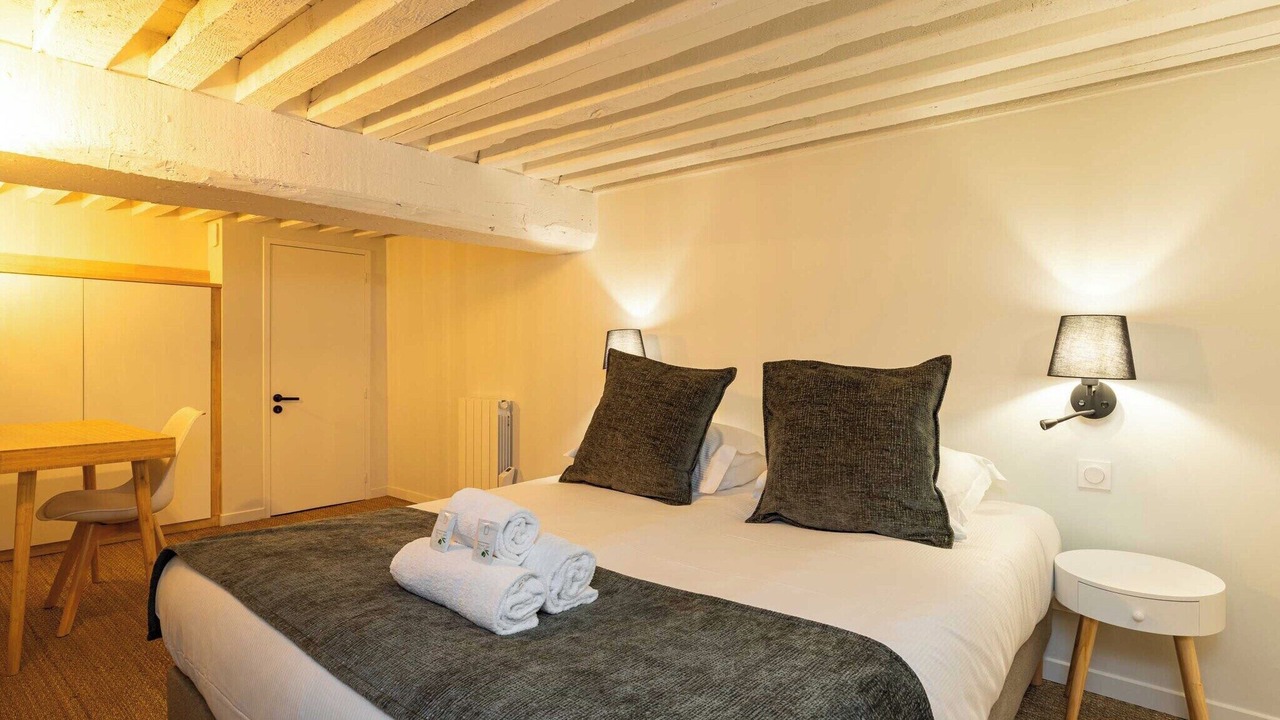 Photo of Others in Terreaux - Bat d'argent