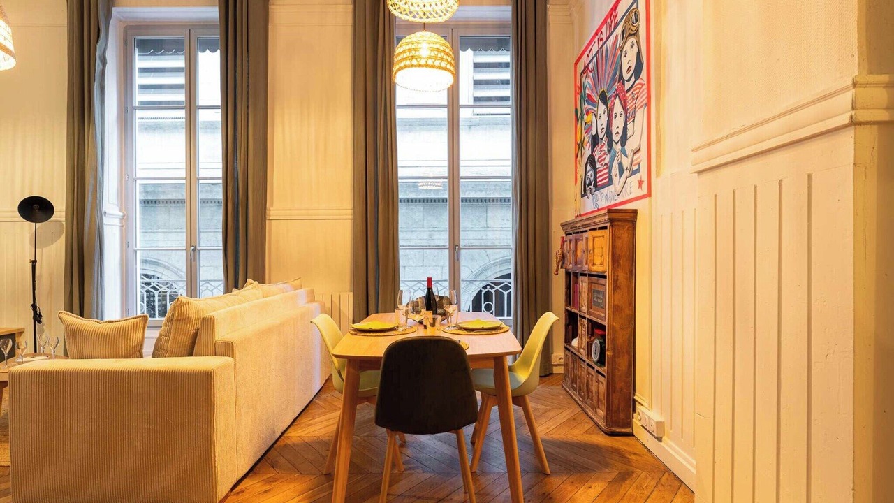 Photo of Others in Terreaux - Bat d'argent