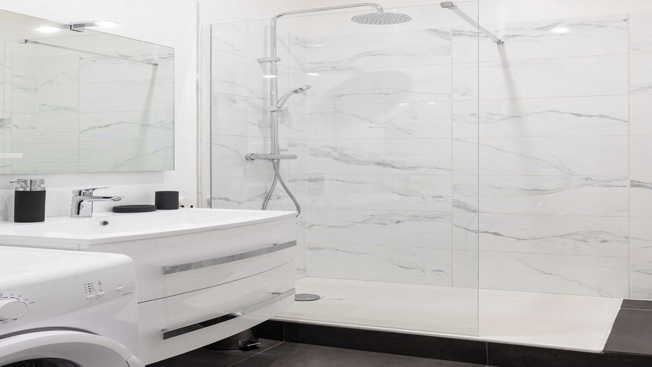 Photo of Bathroom in Villette - Maisons Neuves