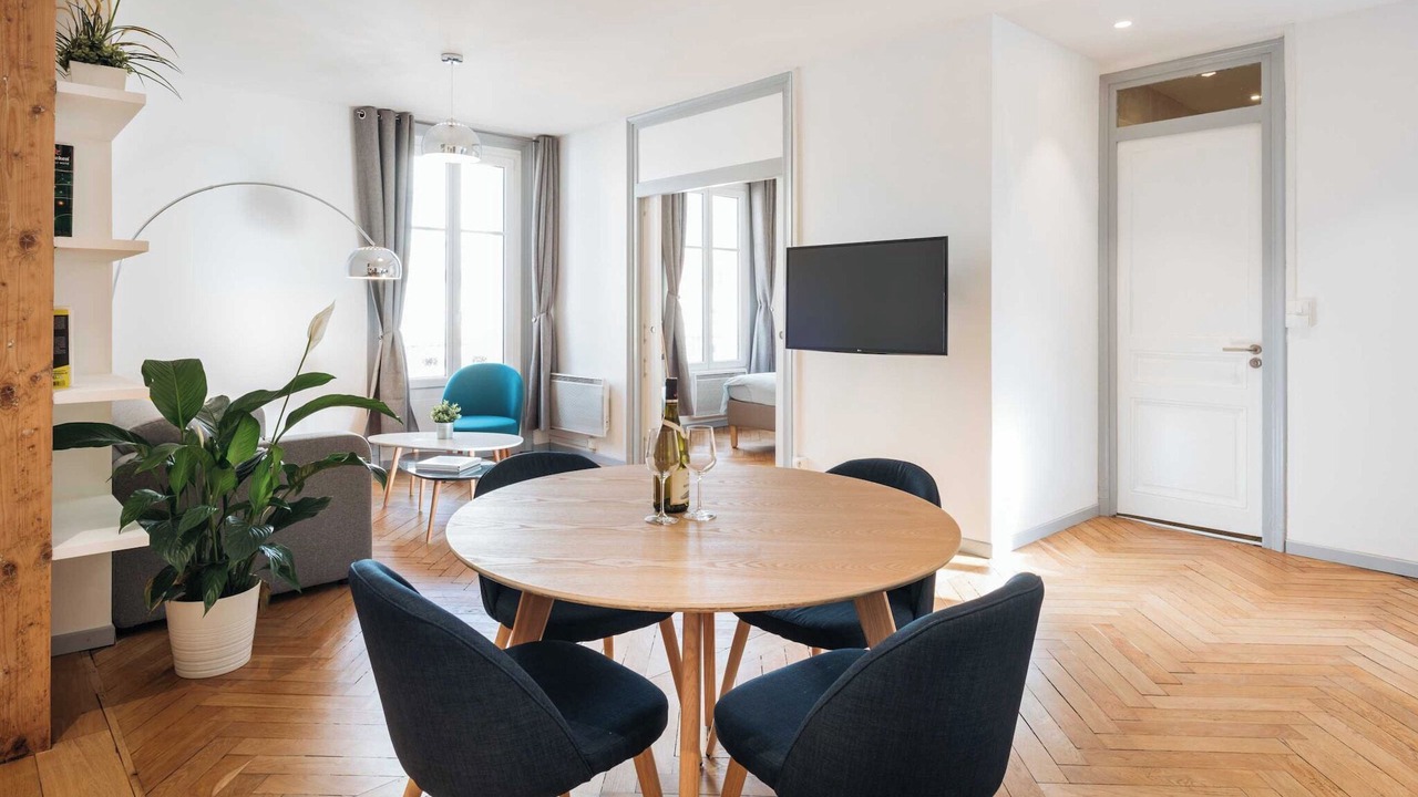 Photo of Livingroom in Lyon City Centre