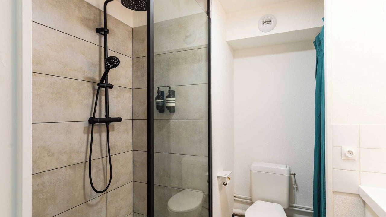 Photo of Bathroom in Part Dieu - Bir Hakeim