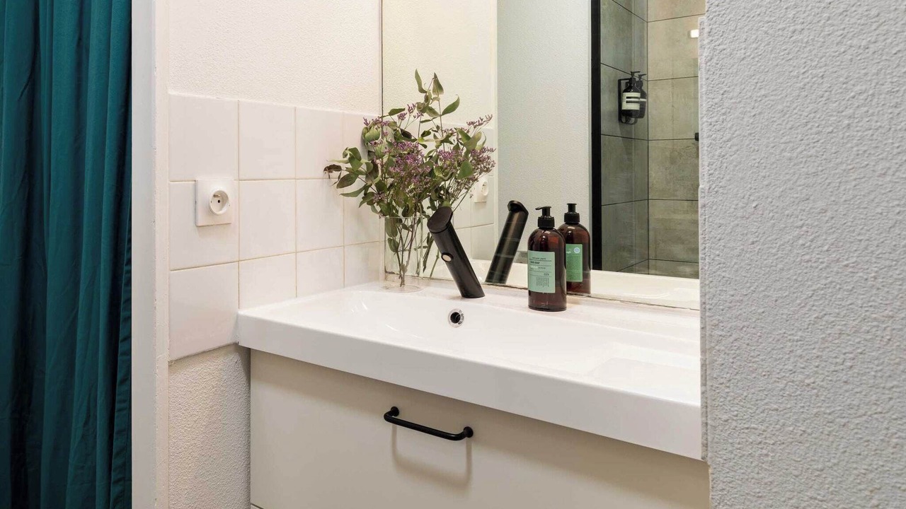 Photo of Bathroom in Part Dieu - Bir Hakeim