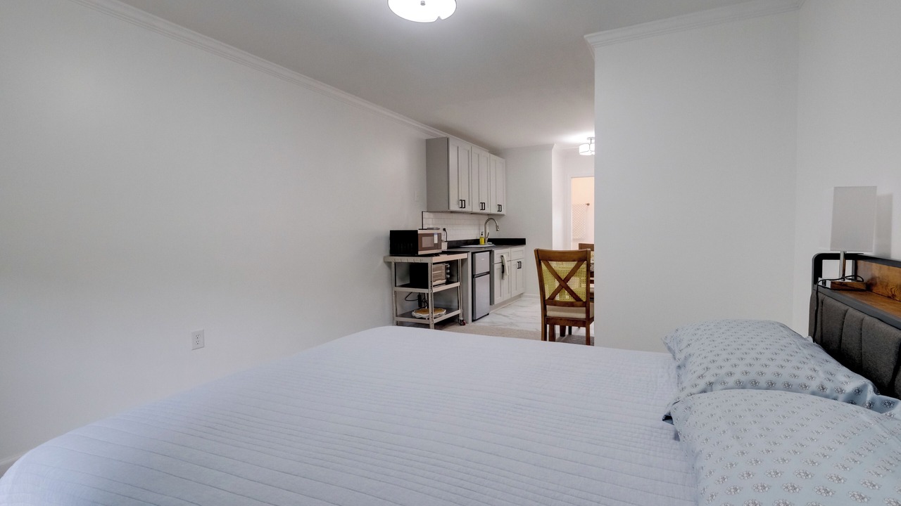 Photo of Bedroom in Colonial Beach