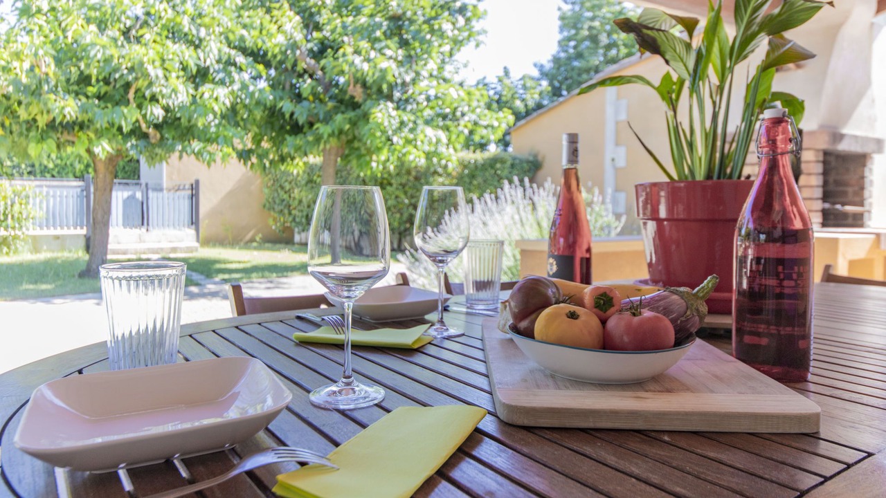 Photo of Others in Monteux