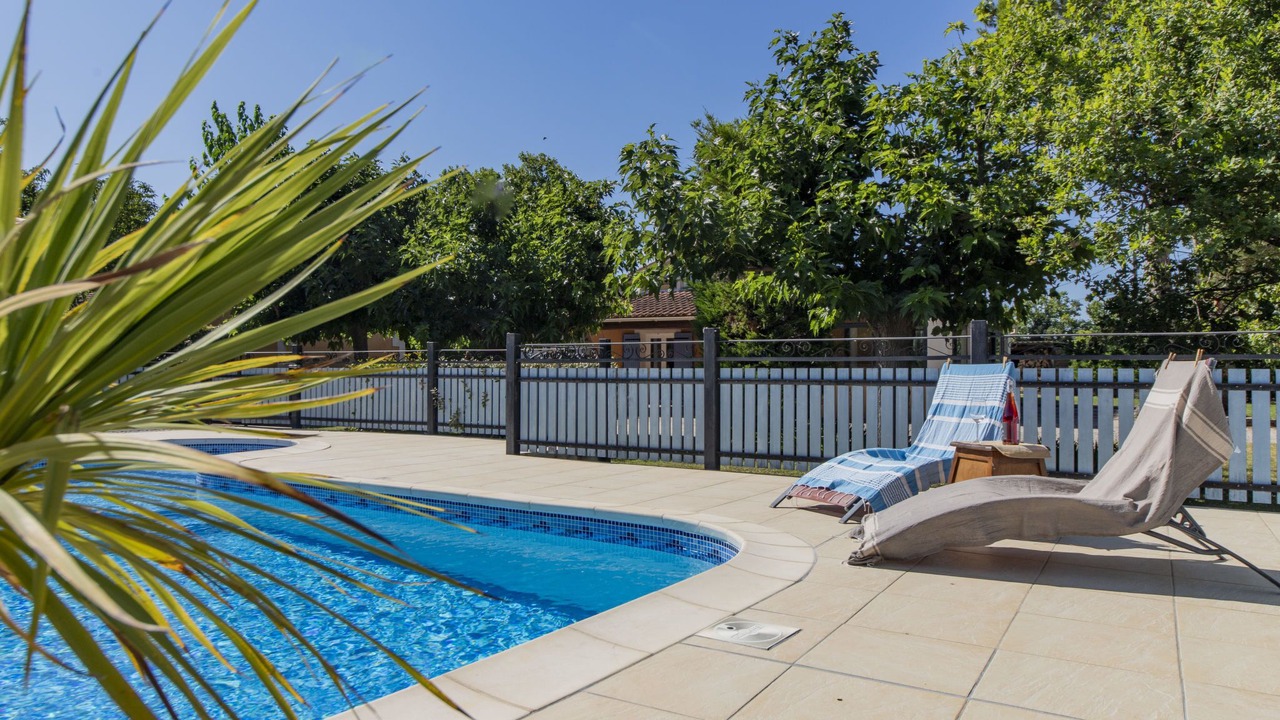 Photo of Outdoor in Monteux