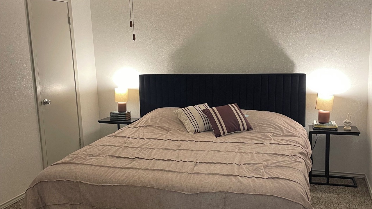 Photo of Bedroom in Medical Center District