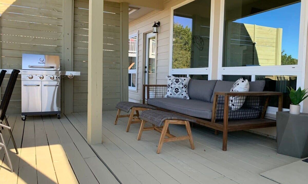 Photo of Patio Balcony in Highland Lake Estates