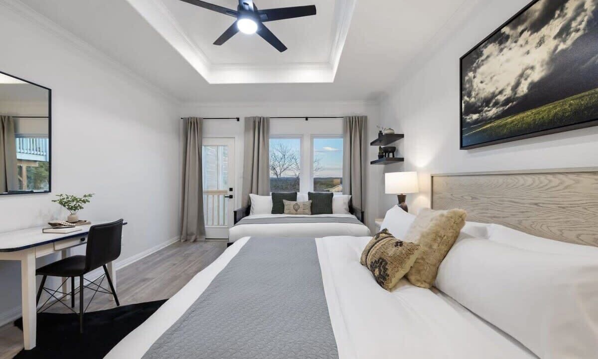 Photo of Bedroom in Highland Lake Estates