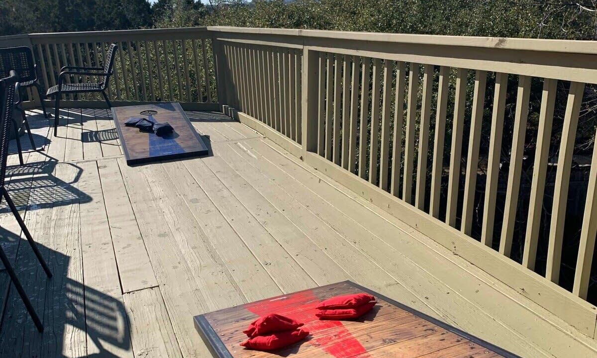 Photo of Patio Balcony in Highland Lake Estates