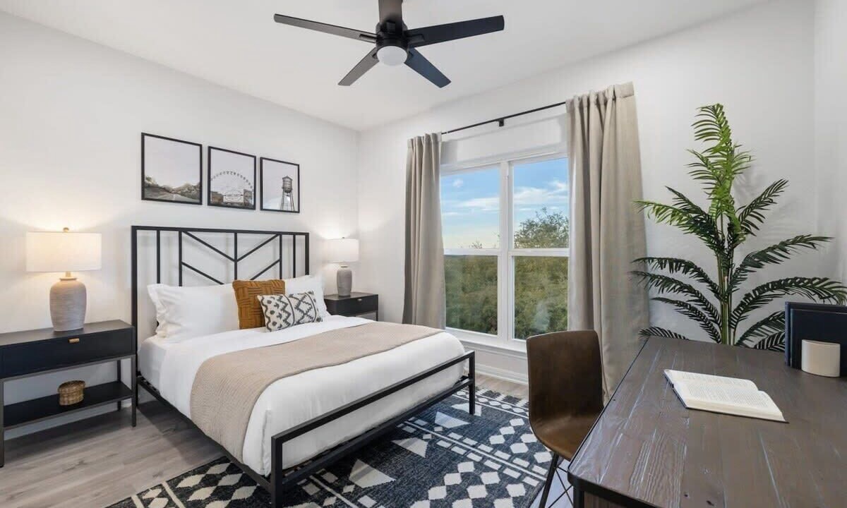 Photo of Bedroom in Highland Lake Estates