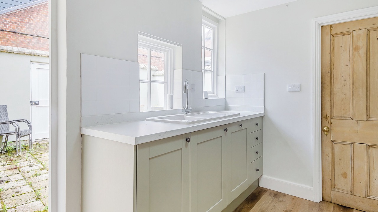 Photo of Others in Diss