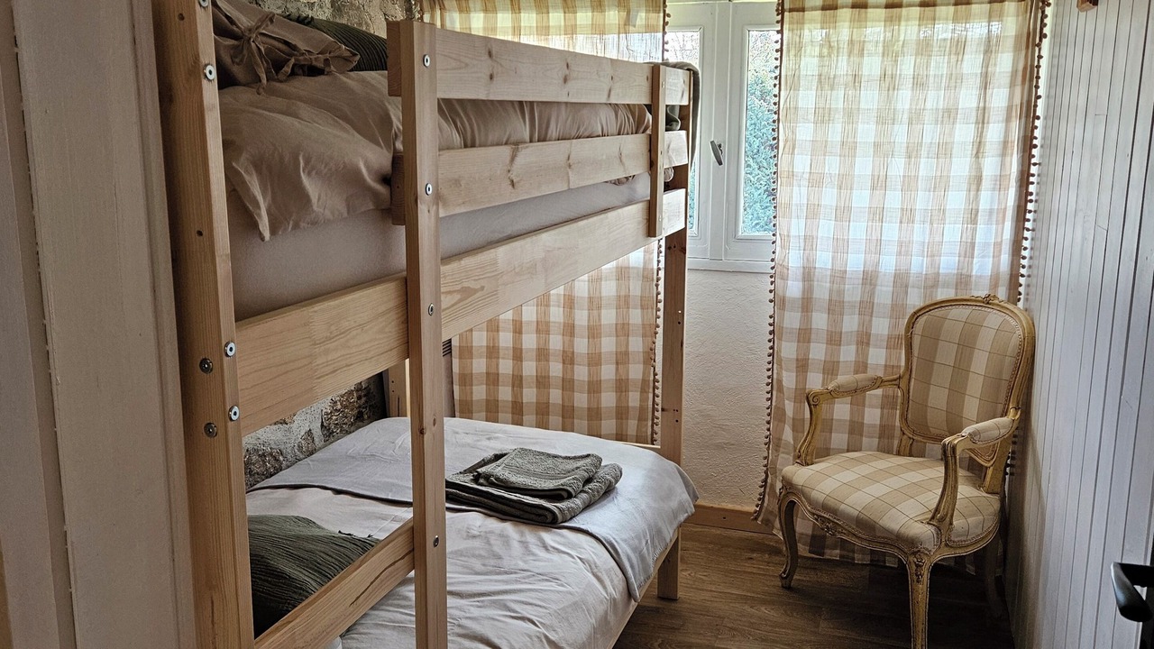 Photo of Bedroom in La Chapelle-Geneste