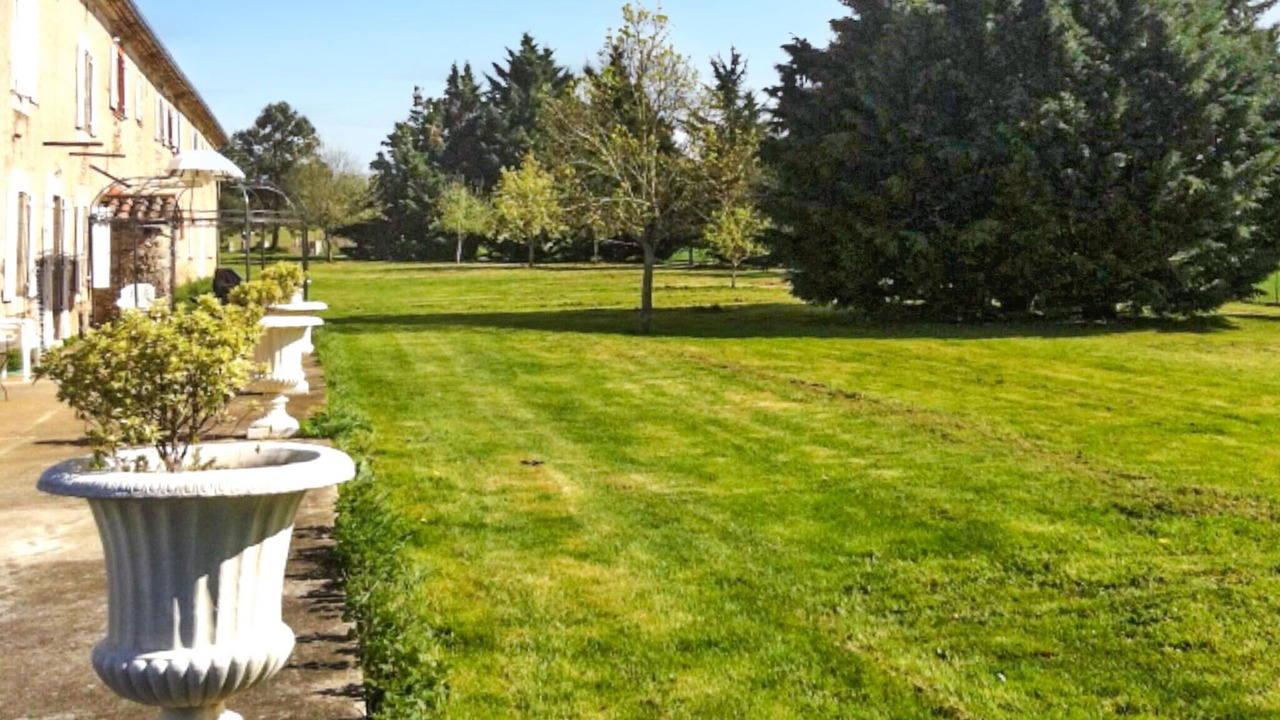 Photo of Others in Montredon-Labessonnie