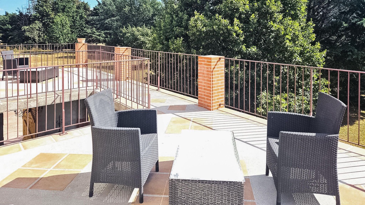 Photo of Others in Montredon-Labessonnie