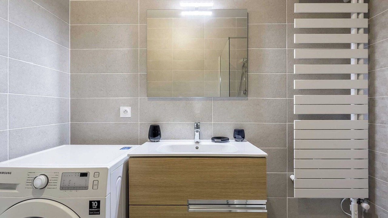 Photo of Others in Le Bourg - Gare De Vaise