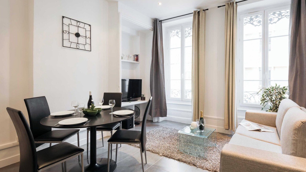 Photo of Others in Jules Ferry - Recamier