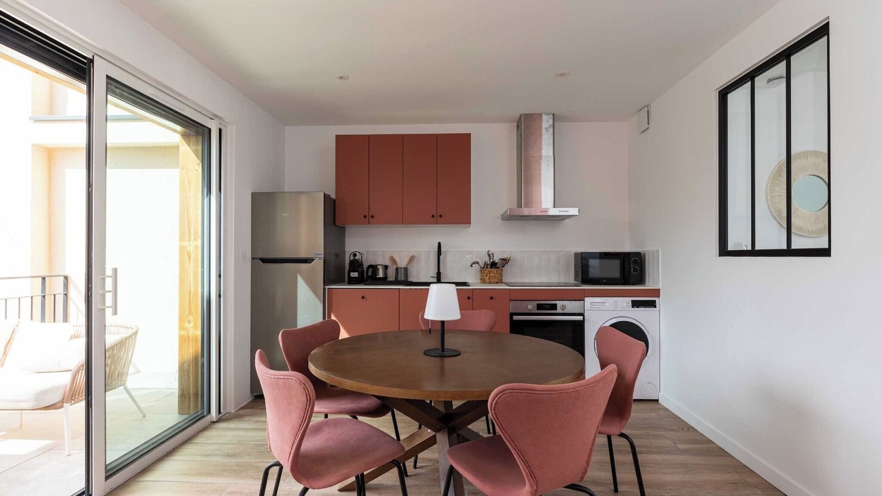 Photo of Livingroom in Leon Blum - Bon Coin