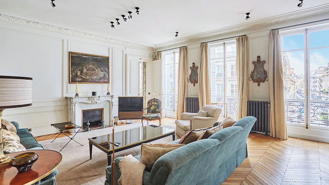 Photo of Livingroom in 6th Arrondissement