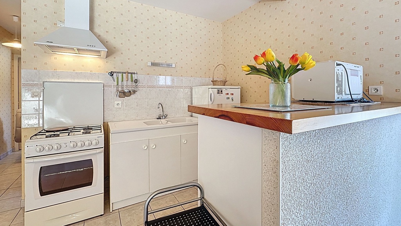 Photo of Bedroom in Saint-Michel-Chef-Chef