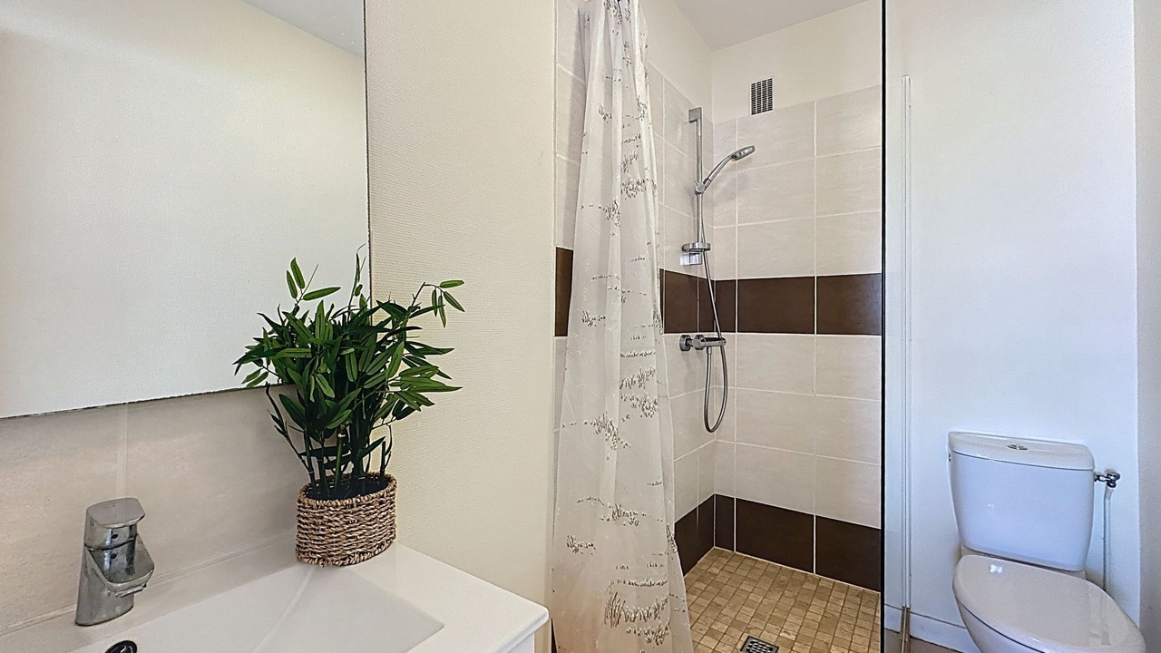 Photo of Bathroom in Tharon-Plage