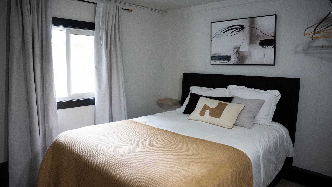 Photo of Bedroom in Tobermory