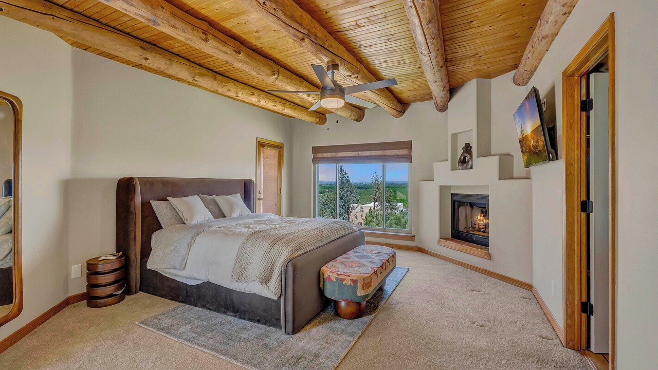 Photo of Bedroom in Mesilla Park