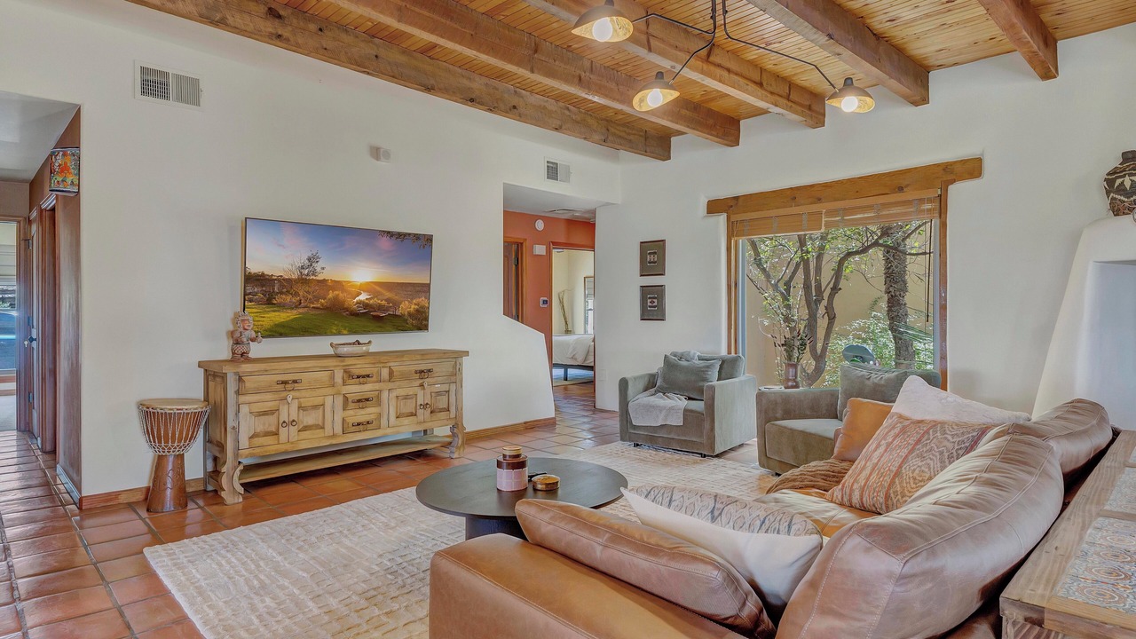 Photo of Livingroom in Mesilla Park
