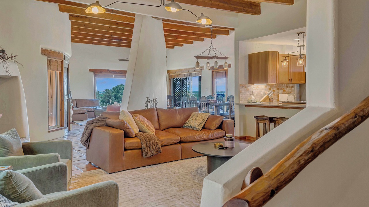 Photo of Livingroom in Mesilla Park
