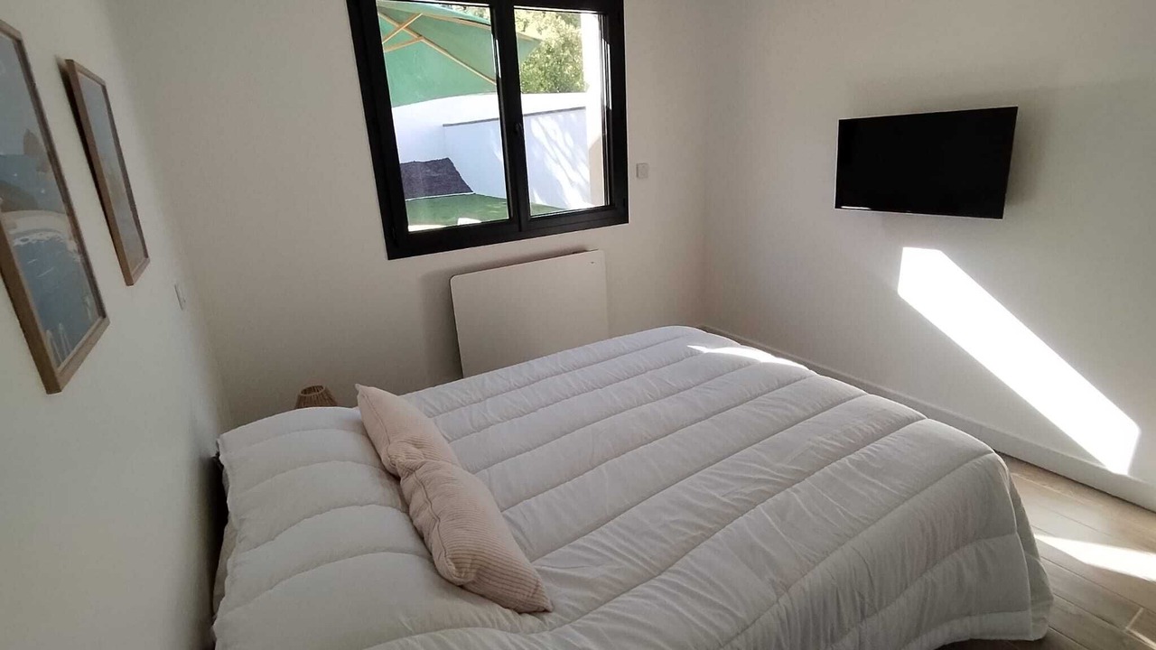 Photo of Bedroom in Rochemaure