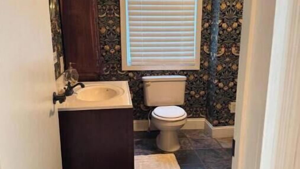 Photo of Bathroom in Foster