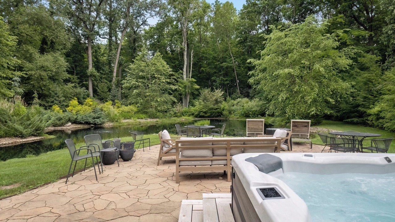 Photo of Outdoor in Lakeside