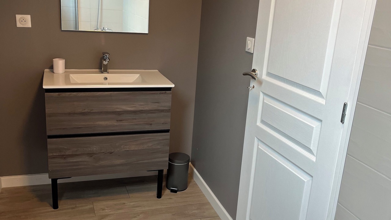 Photo of Bathroom in Creances