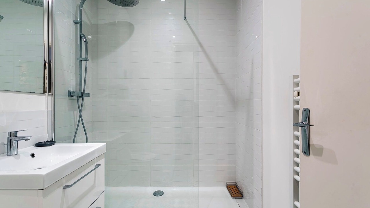Photo of Bathroom in Les Cordeliers