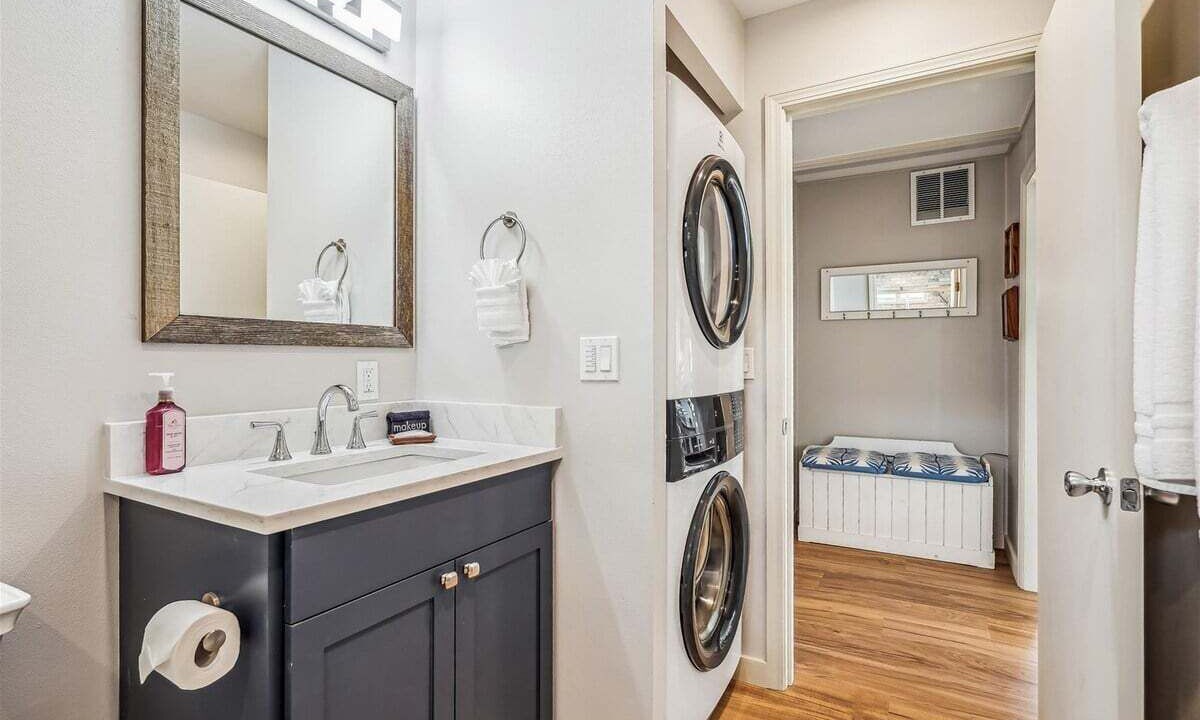 Photo of Bathroom in Arch Cape