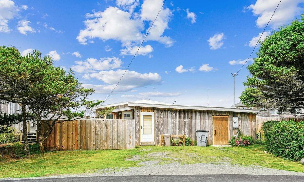 Photo of Others in Arch Cape